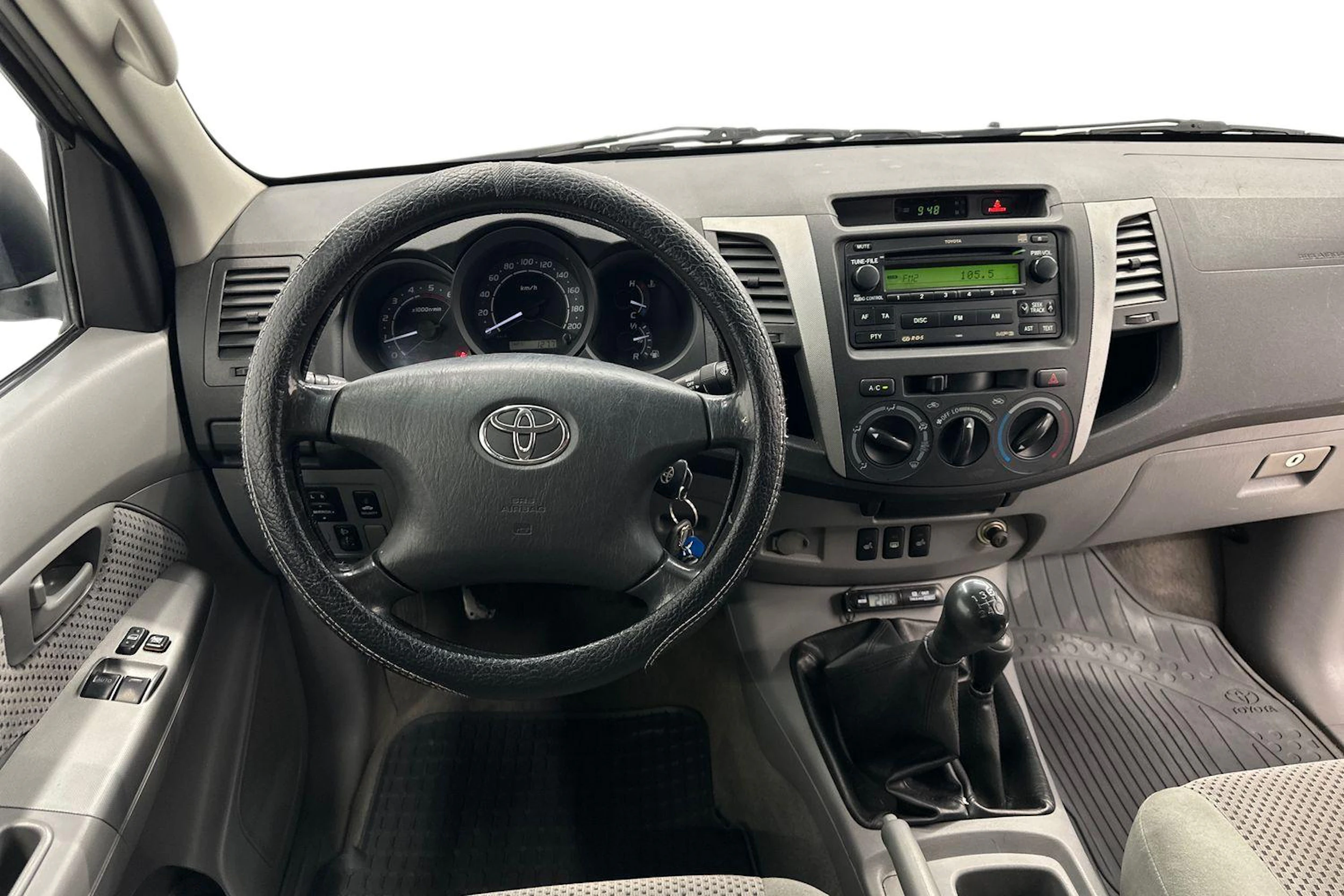hopea Toyota Hilux 2006 kuva 7.