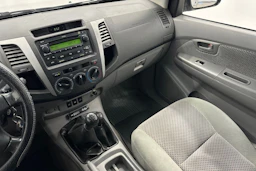 hopea Toyota Hilux 2006 kuva 12.