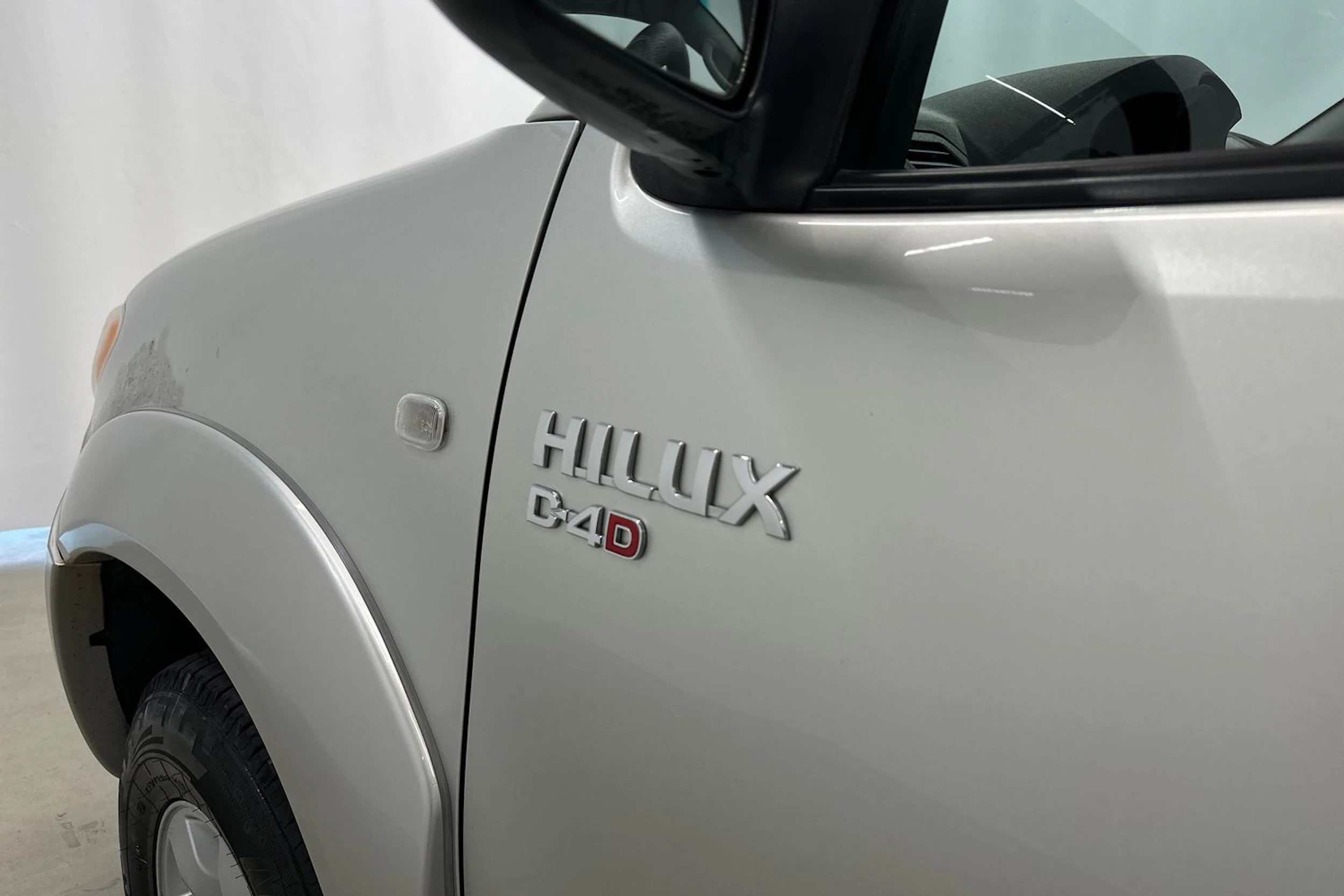 hopea Toyota Hilux 2006 kuva 27.
