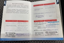 musta Toyota Hilux 2006 kuva 36.