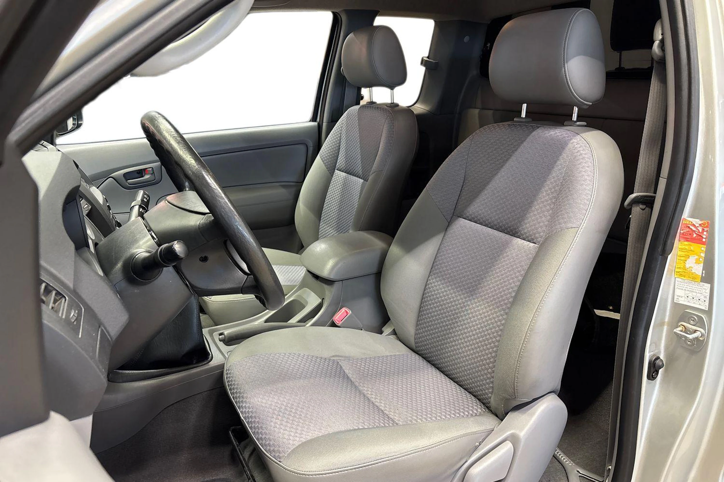 hopea Toyota Hilux 2006 kuva 8.