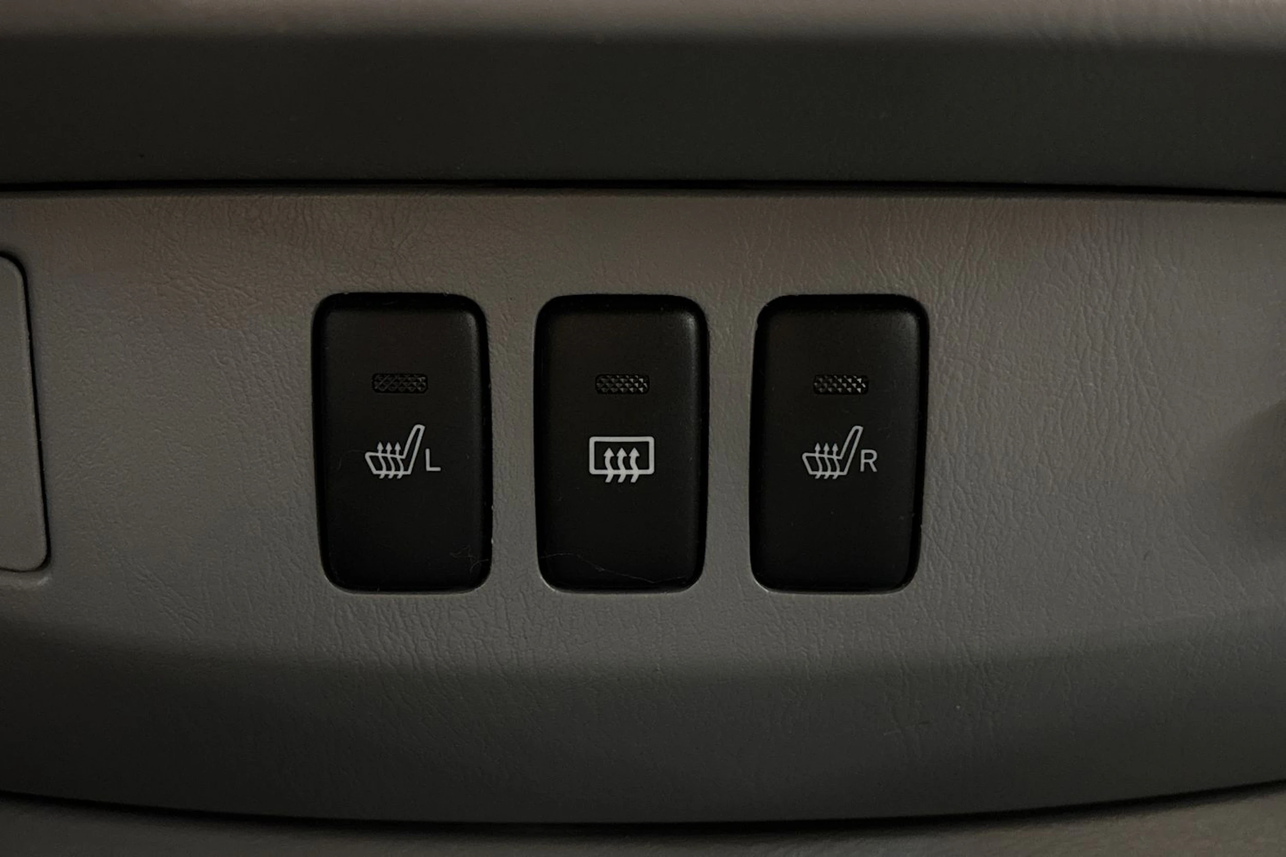 hopea Toyota Hilux 2006 kuva 20.