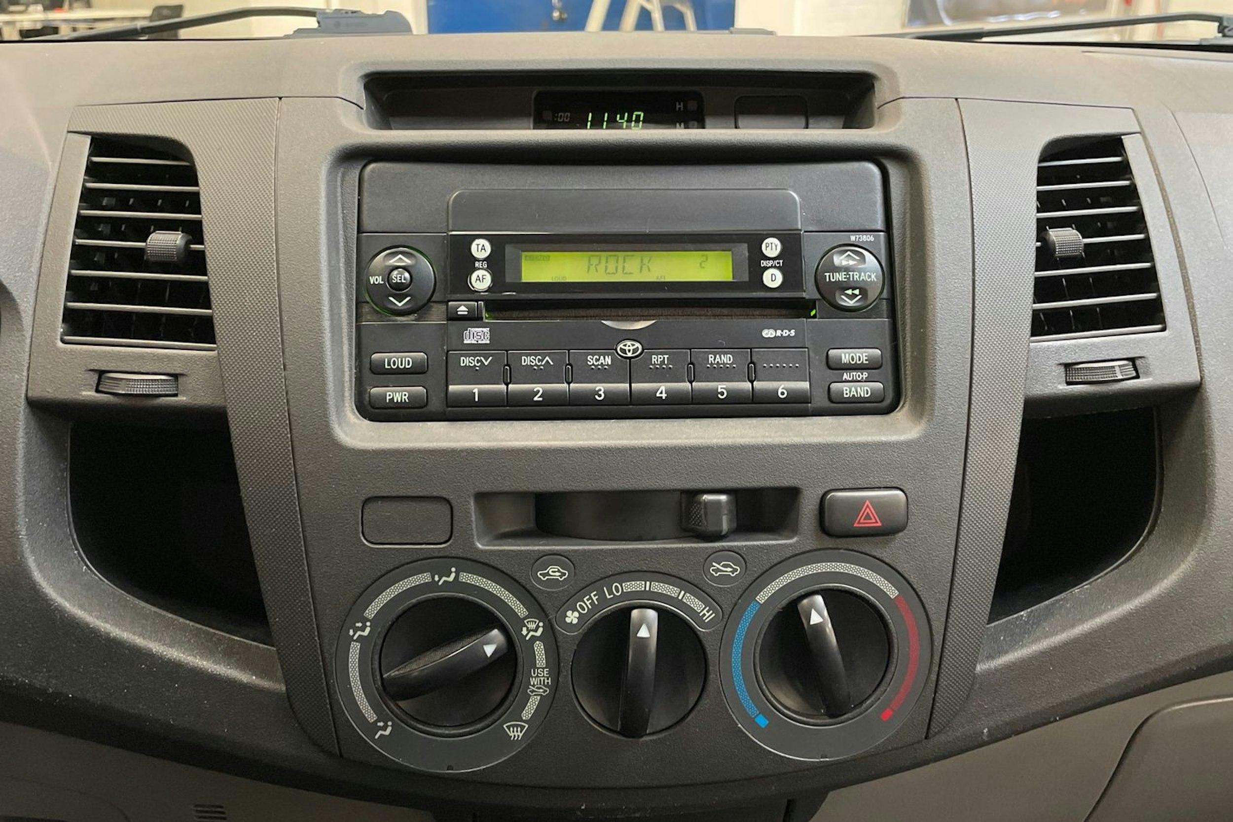 hopea Toyota Hilux 2007 kuva 18.