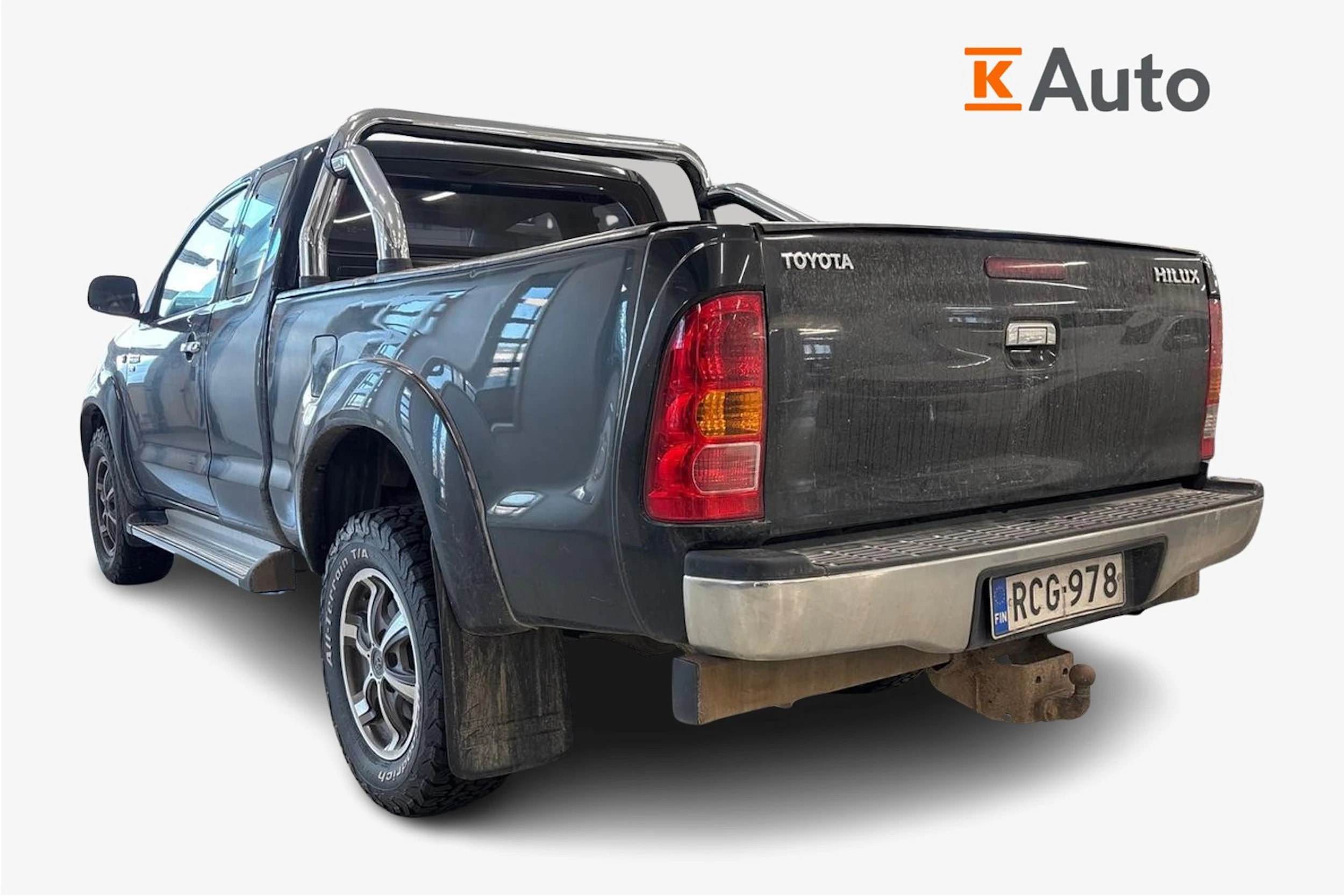 musta Toyota Hilux 2007 kuva 2.
