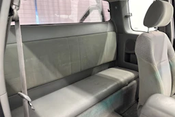 musta Toyota Hilux 2007 kuva 23.