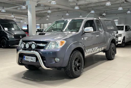 Harmaa Toyota Hilux 2007 kuva 19.
