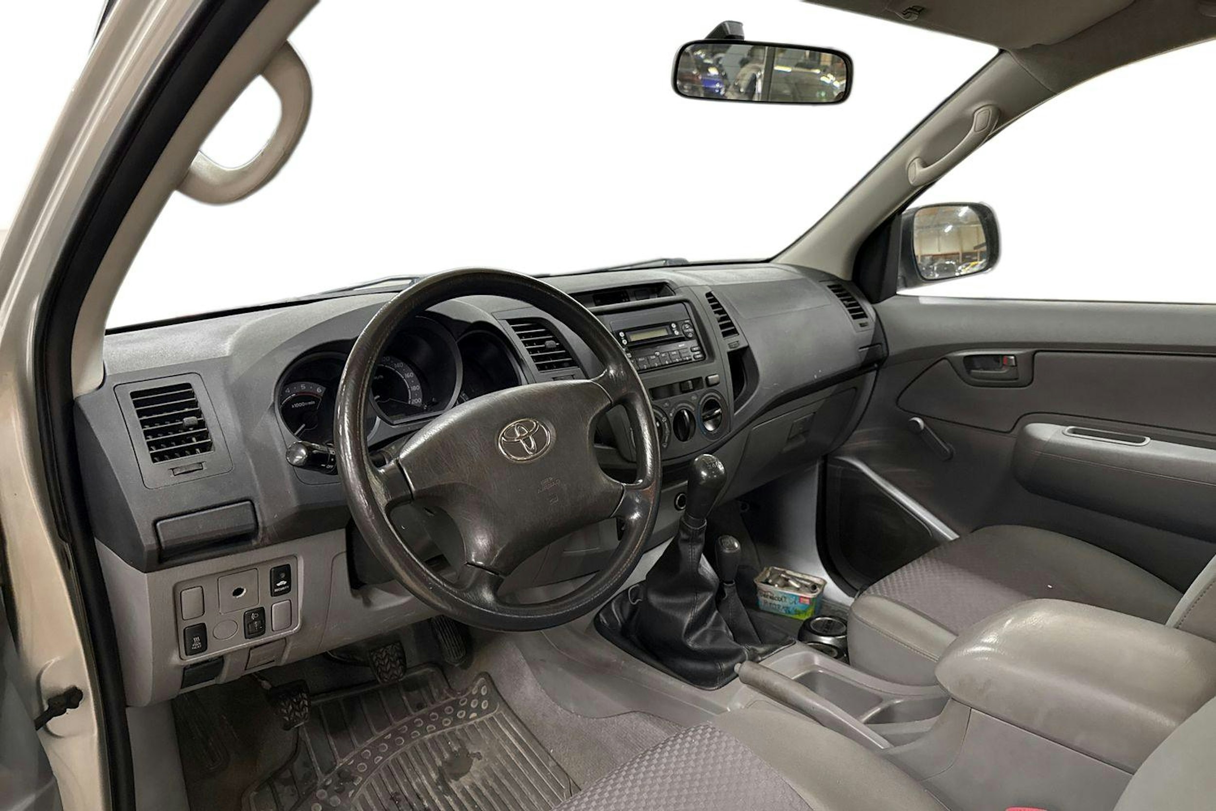 hopea Toyota Hilux 2008 kuva 8.