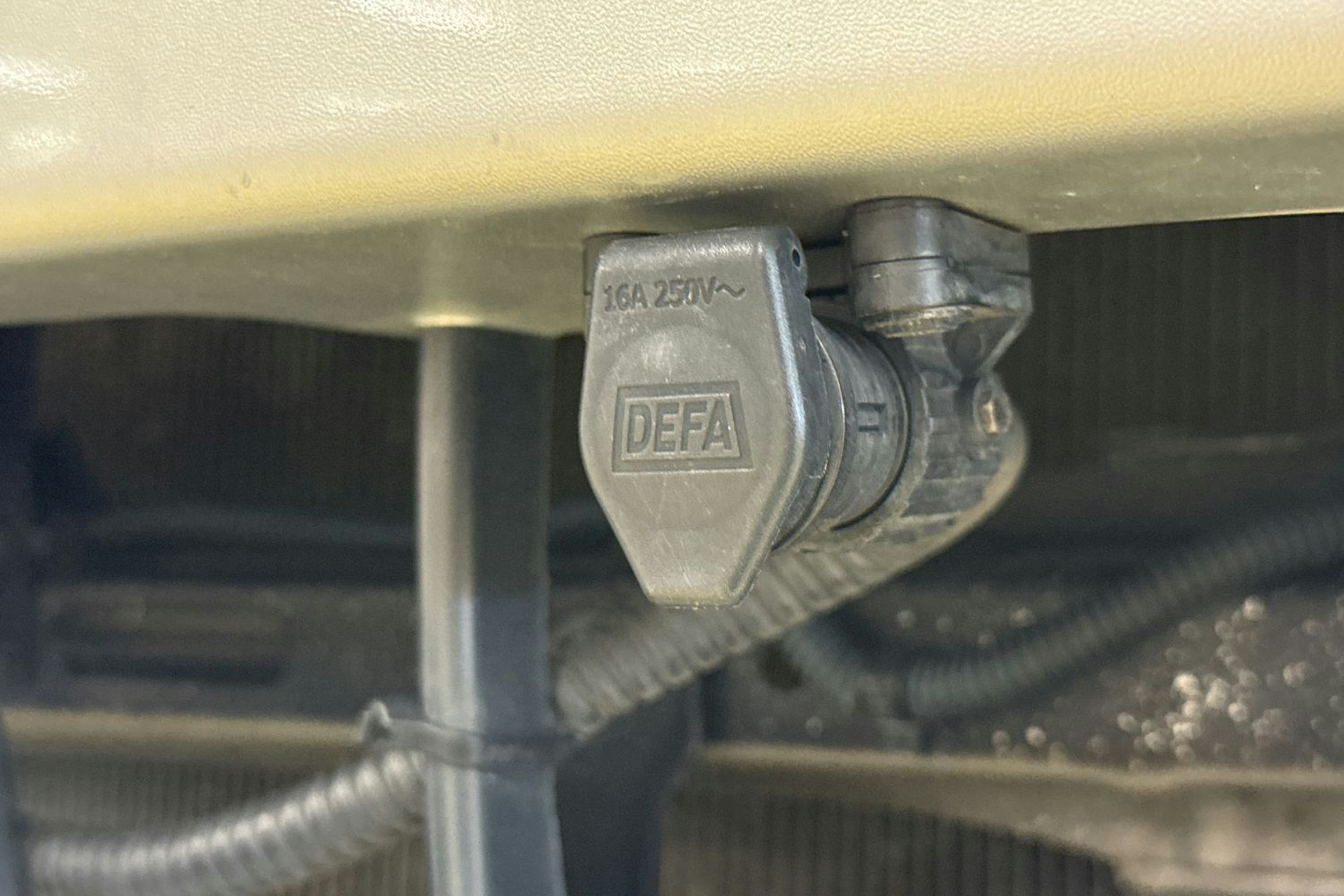 hopea Toyota Hilux 2008 kuva 22.