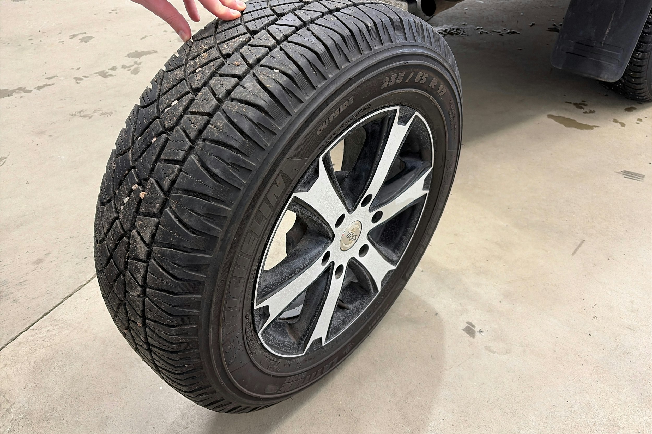 valkoinen Toyota Hilux 2008 kuva 27.