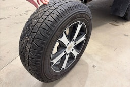 valkoinen Toyota Hilux 2008 kuva 27.