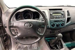 musta Toyota Hilux 2009 kuva 9.