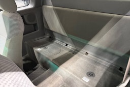 musta Toyota Hilux 2009 kuva 16.