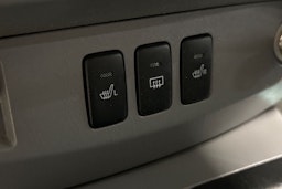 musta Toyota Hilux 2009 kuva 20.