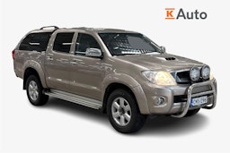 Ruskea (beige) Toyota Hilux 2010 kuva 1.