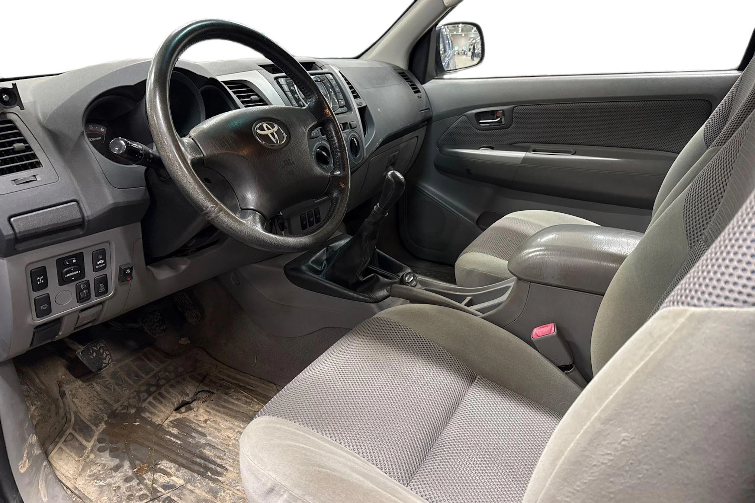 sininen Toyota Hilux 2010 kuva 3.