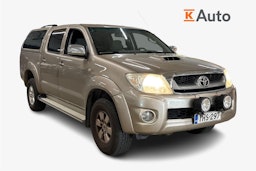 ruskea (beige) Toyota Hilux 2010 kuva 1.