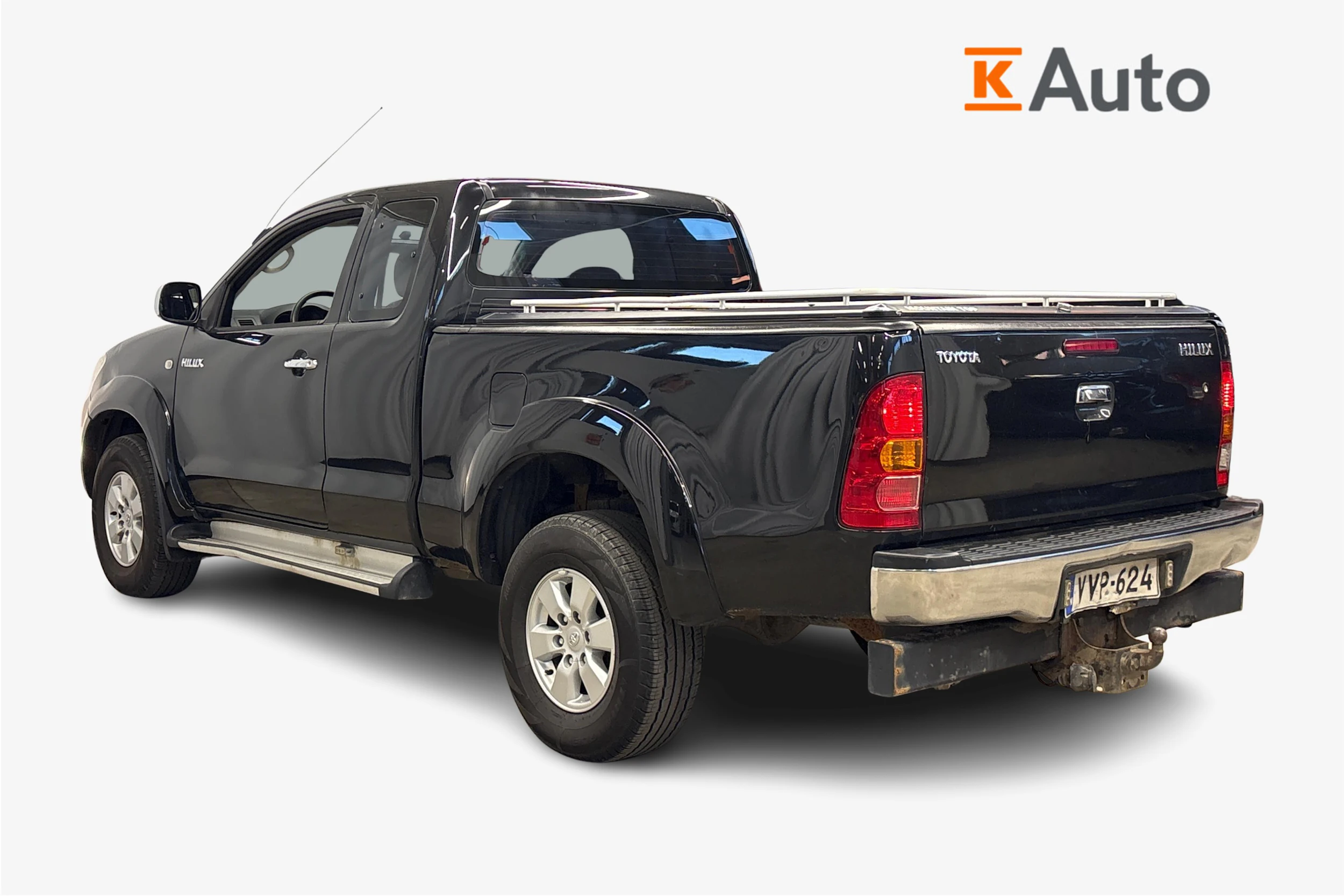 musta Toyota Hilux 2010 kuva 2.