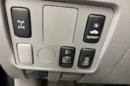 vihreä Toyota Hilux 2011 kuva 16.