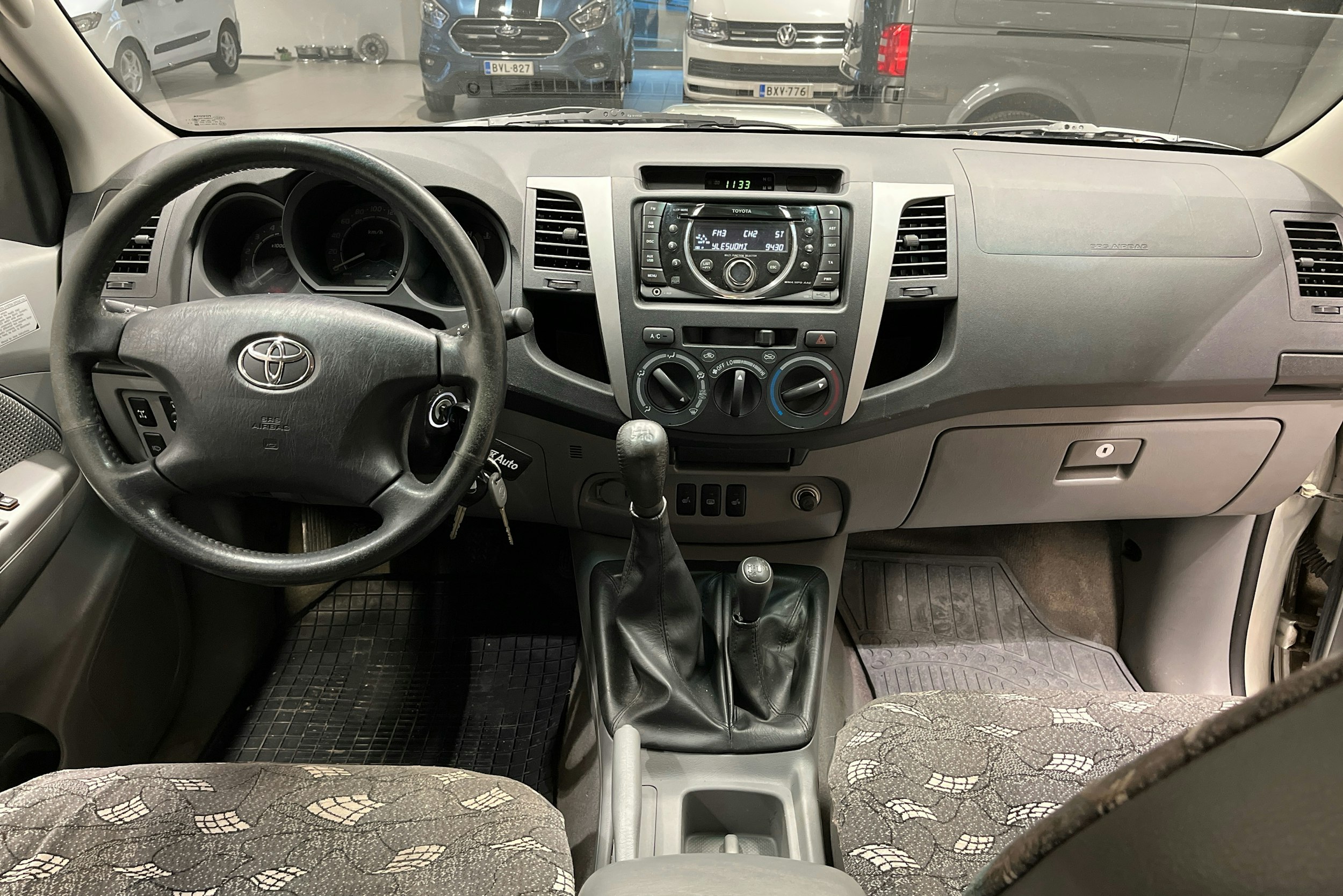 Hopea Toyota Hilux 2011 kuva 7.