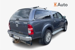 harmaa Toyota Hilux 2011 kuva 2.