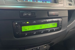 harmaa Toyota Hilux 2011 kuva 13.