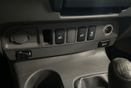 harmaa Toyota Hilux 2011 kuva 14.