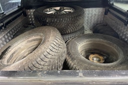harmaa Toyota Hilux 2011 kuva 20.