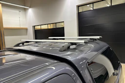 Harmaa Toyota Hilux 2011 kuva 23.