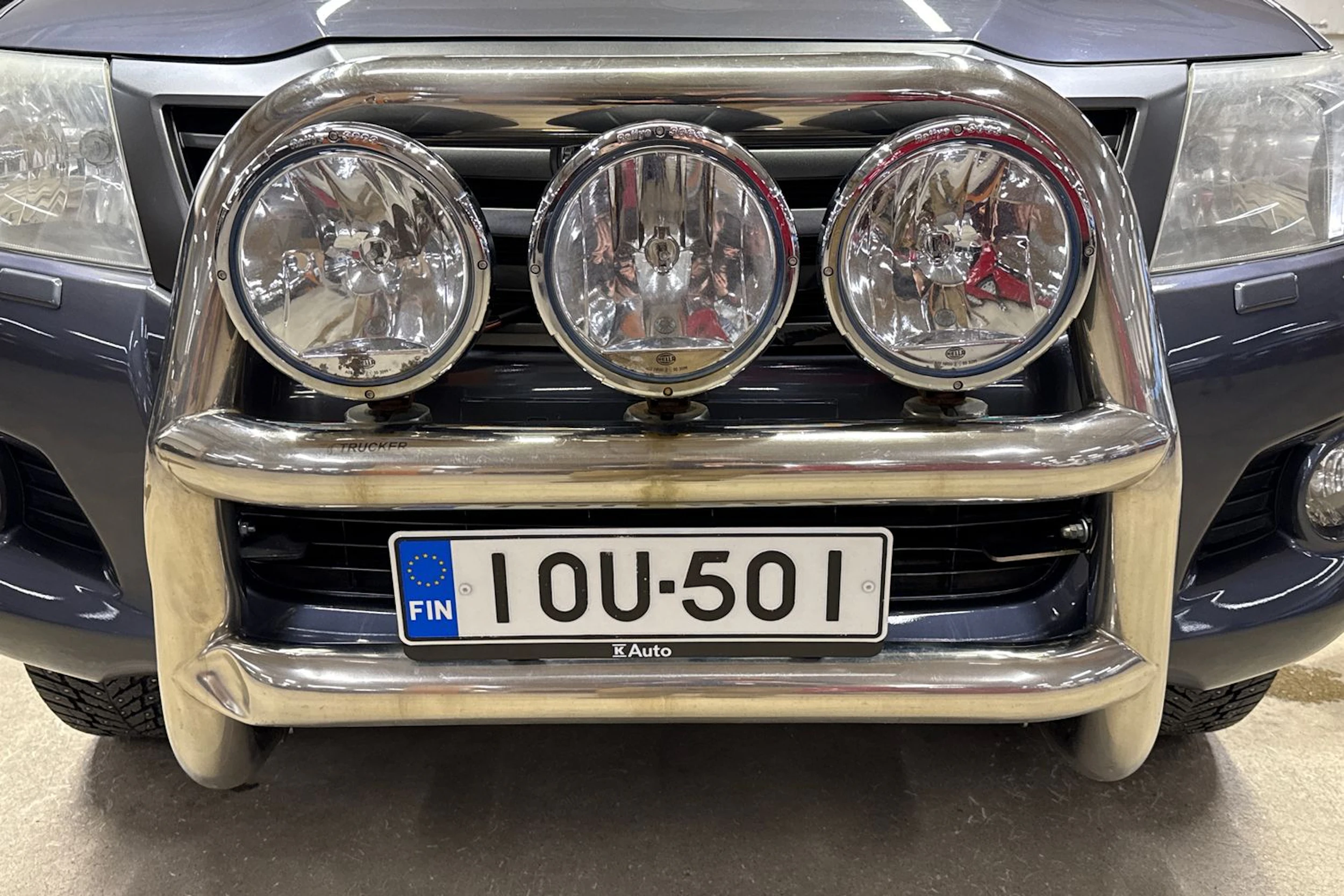 Harmaa Toyota Hilux 2011 kuva 25.