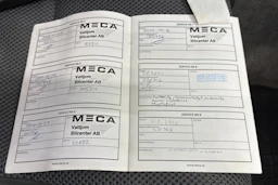 Harmaa Toyota Hilux 2011 kuva 27.