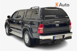 musta Toyota Hilux 2011 kuva 2.