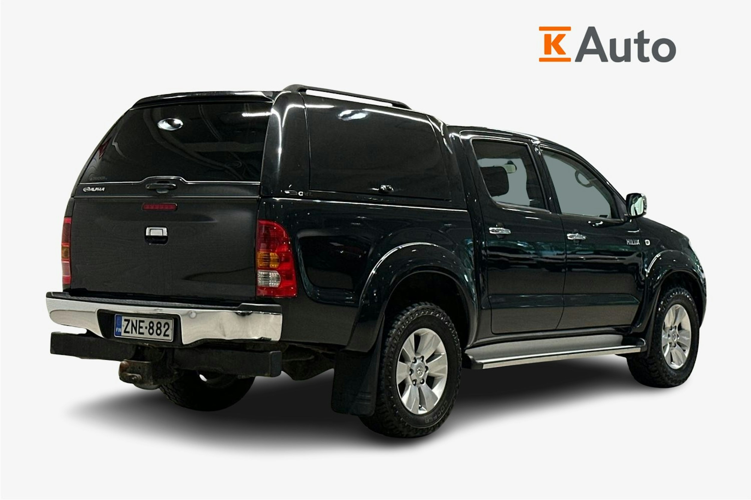 musta Toyota Hilux 2011 kuva 2.