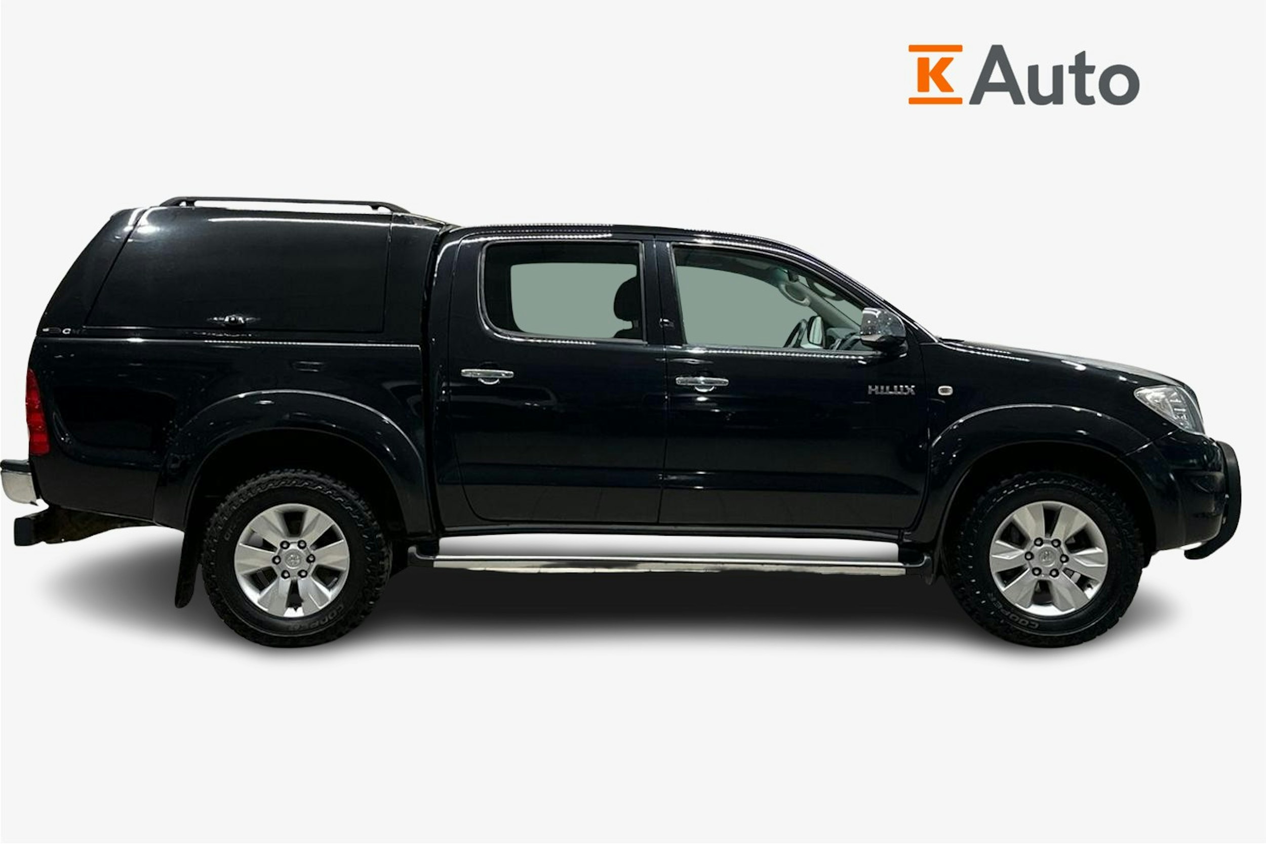 musta Toyota Hilux 2011 kuva 6.