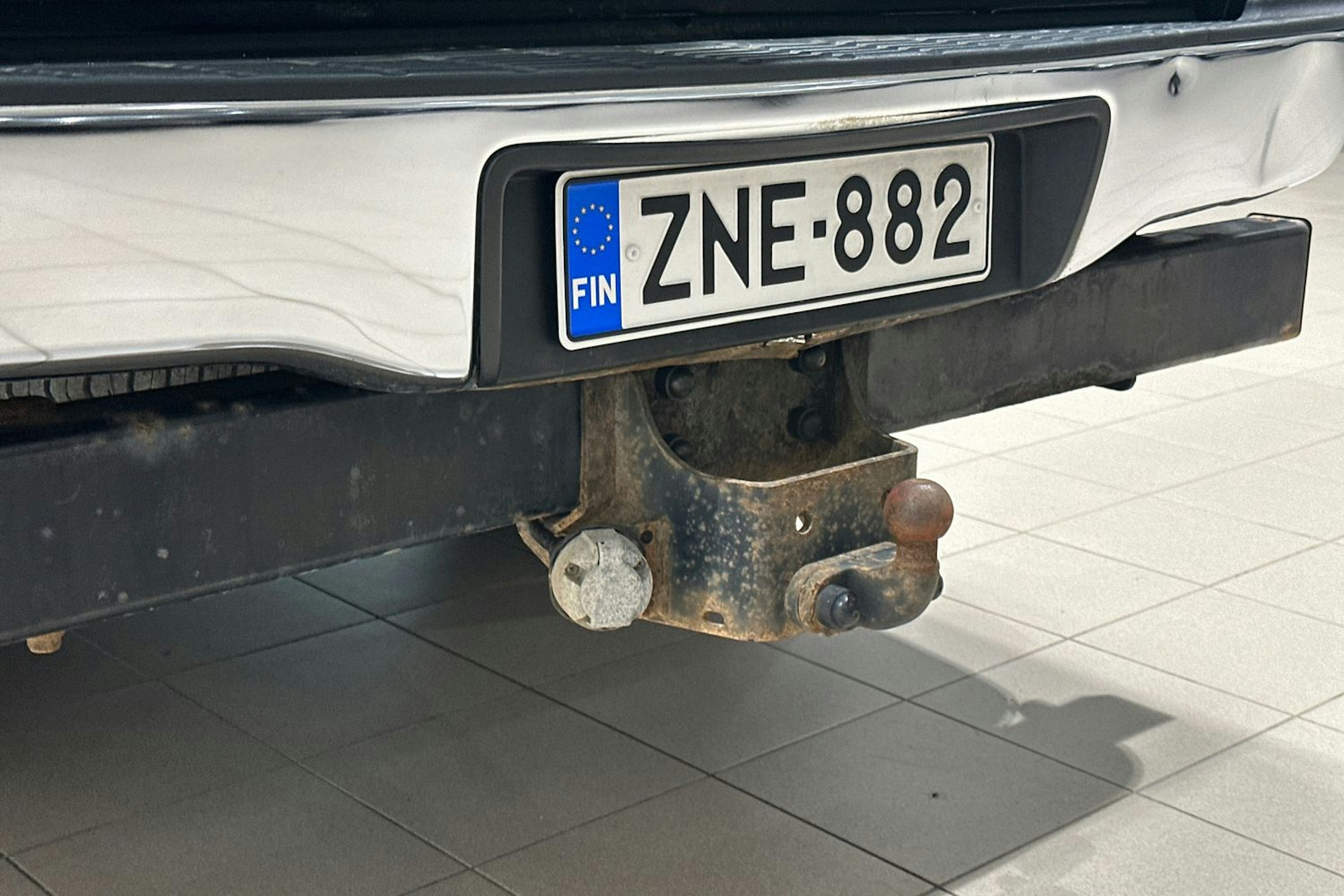 musta Toyota Hilux 2011 kuva 29.