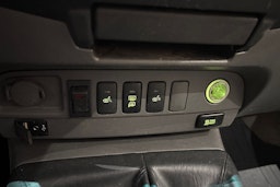 harmaa Toyota Hilux 2012 kuva 20.