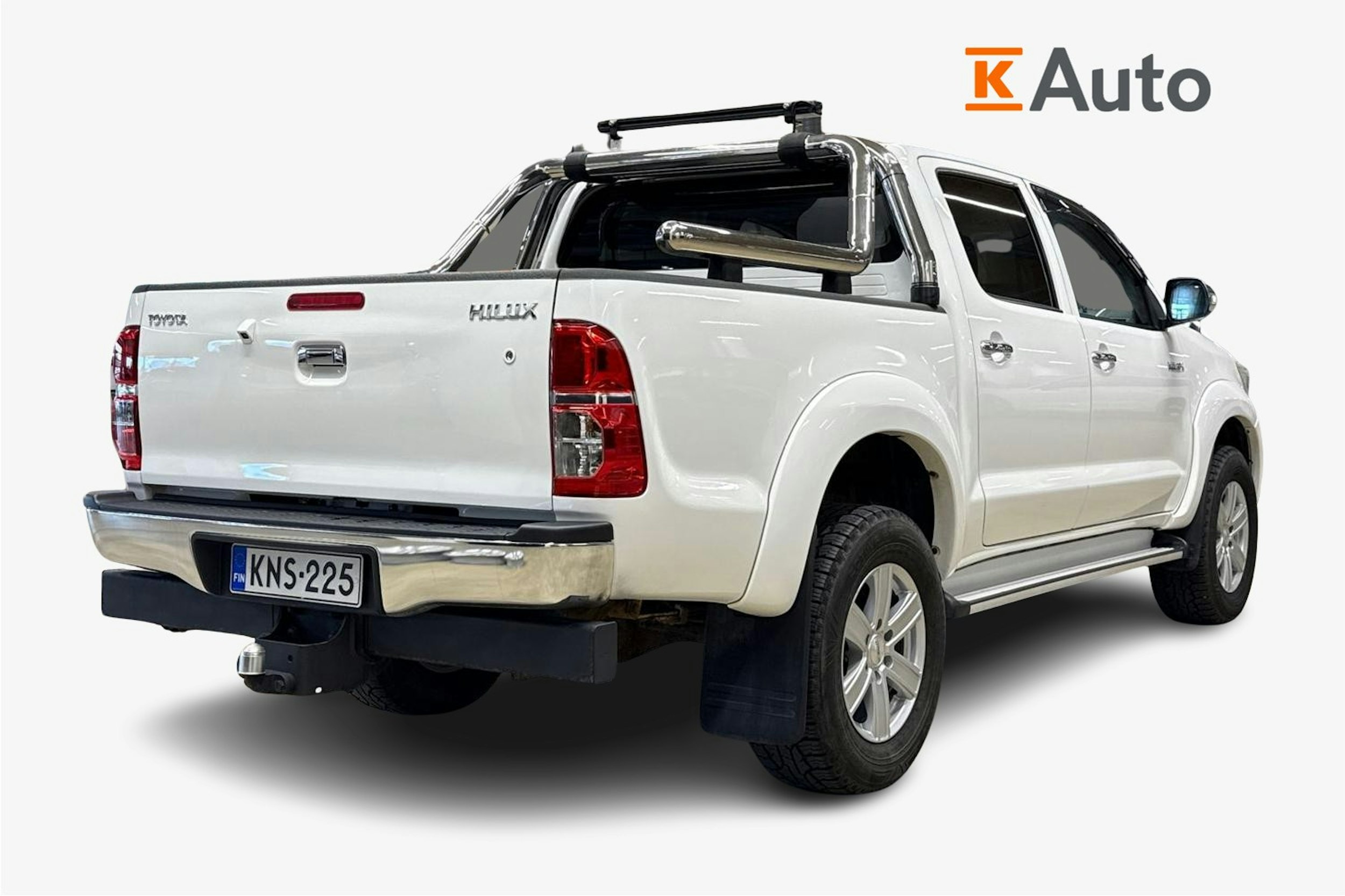 valkoinen Toyota Hilux 2012 kuva 2.