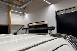 valkoinen Toyota Hilux 2012 kuva 28.