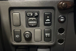 sininen Toyota Hilux 2012 kuva 18.