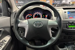 sininen Toyota Hilux 2012 kuva 19.