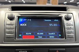 sininen Toyota Hilux 2012 kuva 24.