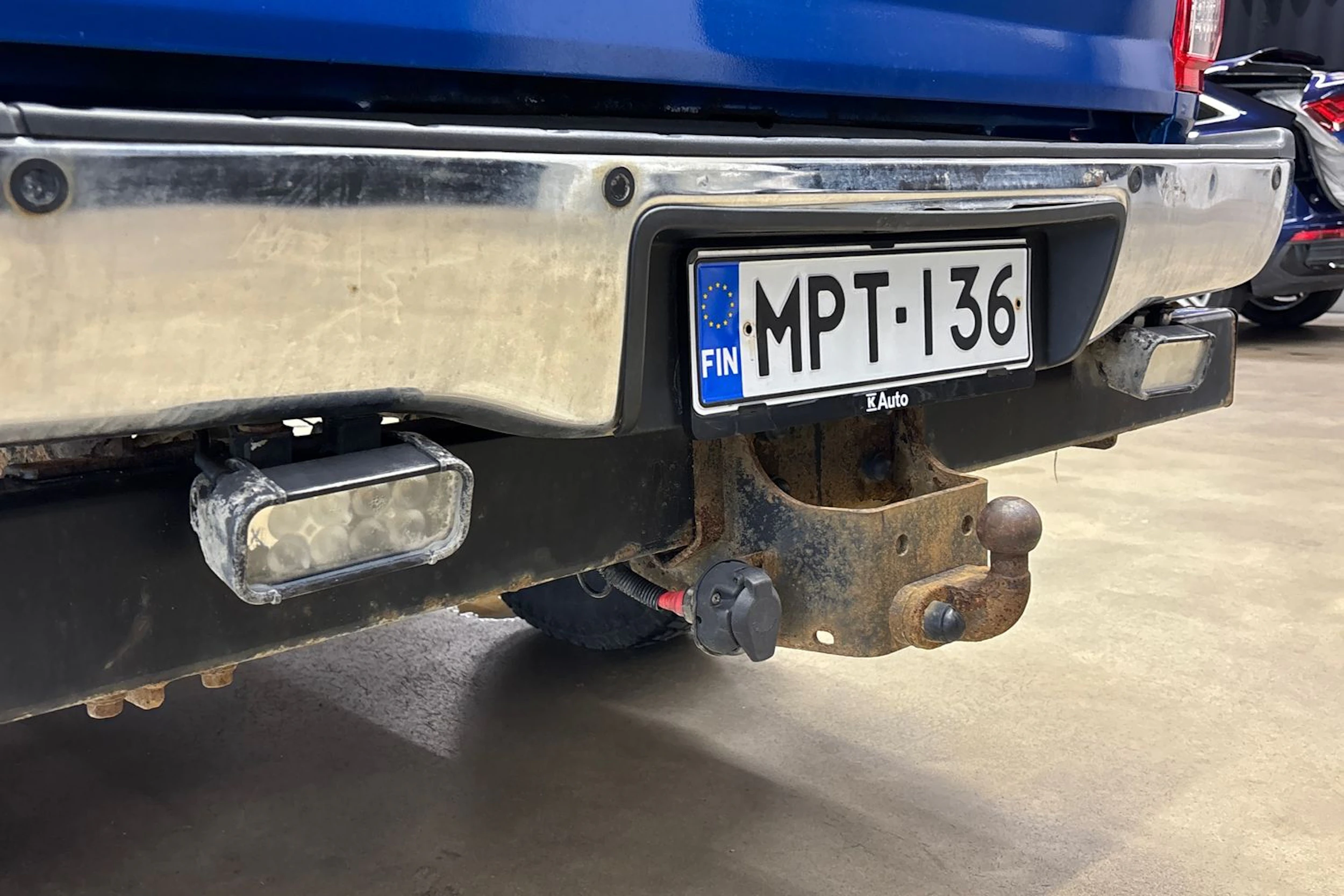 sininen Toyota Hilux 2012 kuva 32.