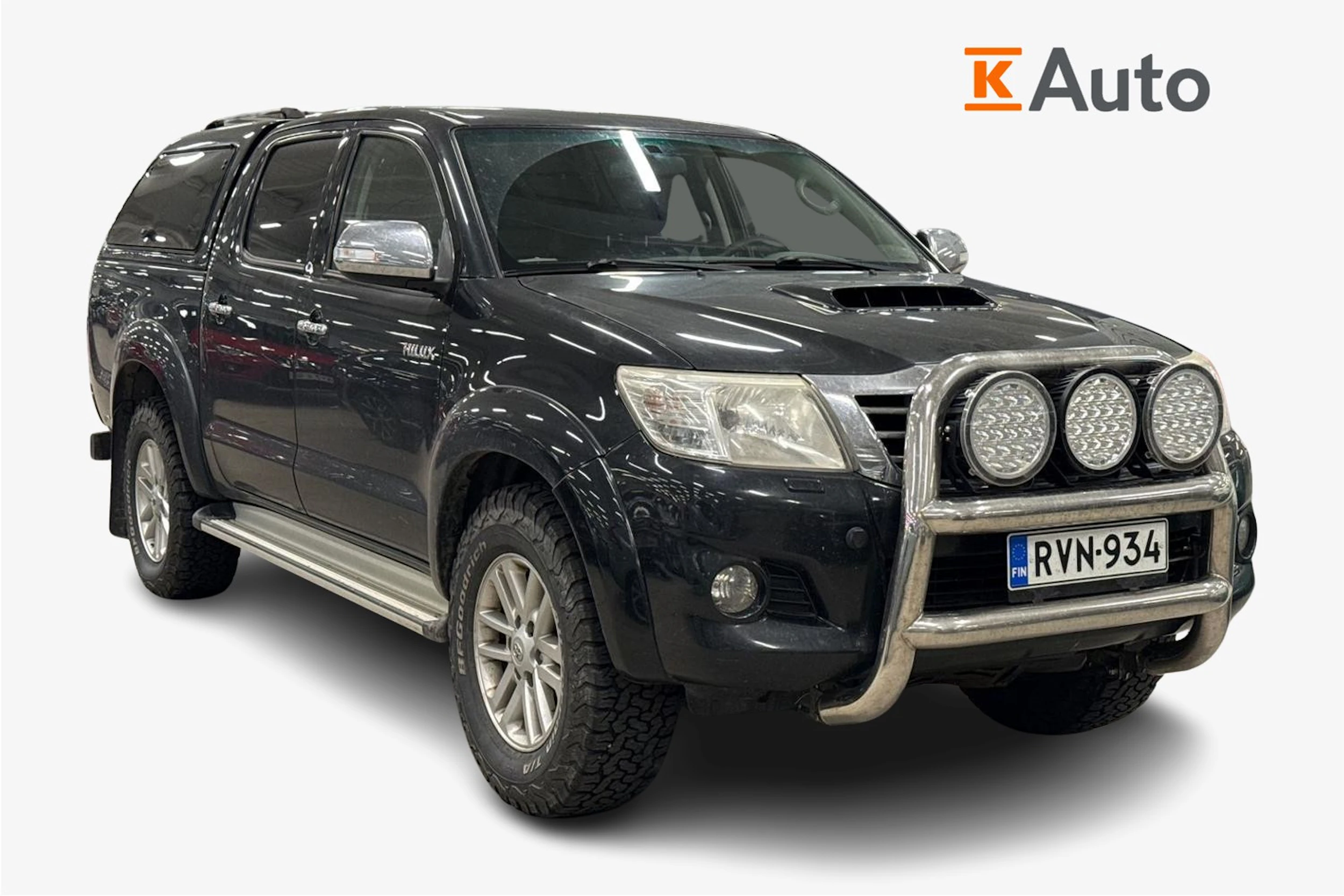 musta Toyota Hilux 2012 kuva 1.