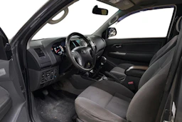 harmaa Toyota Hilux 2012 kuva 3.