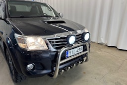 harmaa Toyota Hilux 2013 kuva 19.