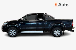 musta Toyota Hilux 2014 kuva 7.