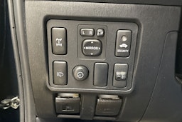 harmaa Toyota Hilux 2014 kuva 14.