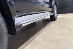 harmaa Toyota Hilux 2014 kuva 25.