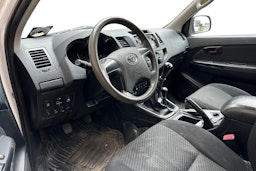 valkoinen Toyota Hilux 2014 kuva 3.