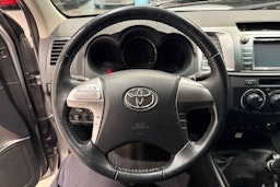 hopea Toyota Hilux 2015 kuva 17.