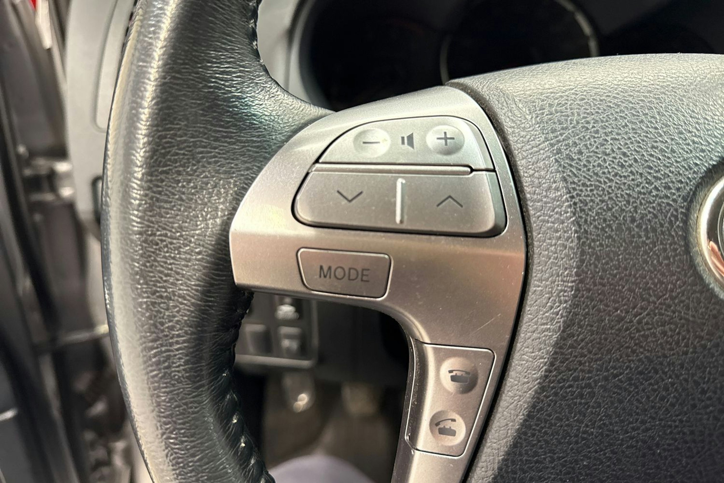 hopea Toyota Hilux 2015 kuva 21.